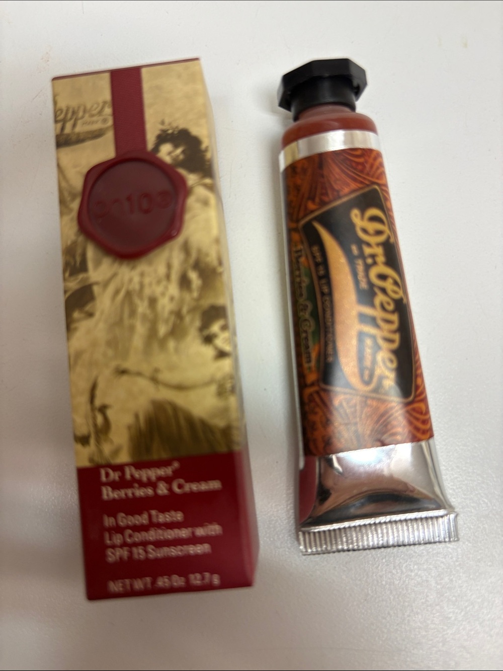 On10 DR PEPPER BERRIES, AND CREAM LIP CONDITIONER WITH SPF 15